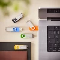 Slika 32 GB Intenso Basic Line USB2.0 3503585 pakovanje 5kom.